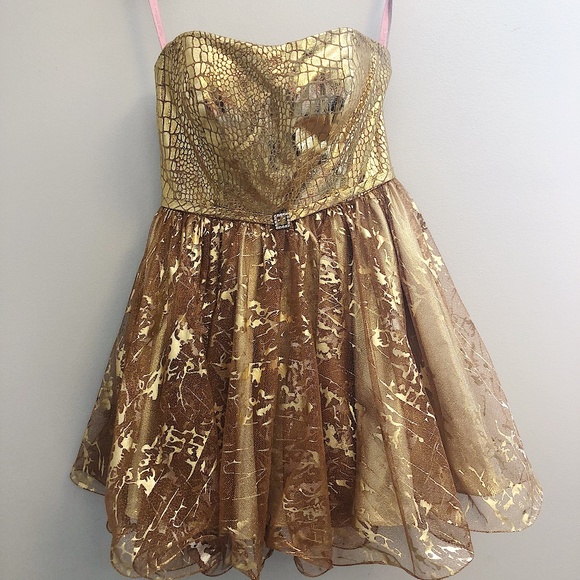 Blush Prom By Alexia Gold Foil Short Prom Dress 6 Blush Prom By Alexia Gold Foil Short Prom Dress 6